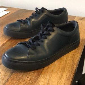 Size 9 Navy leather sneakers